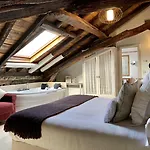 Akla Palacio Torre De Ruesga 4*