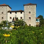 Akla Palacio Torre De Ruesga 호텔 발레