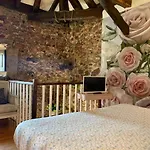 Akla Palacio Torre De Ruesga 4*
