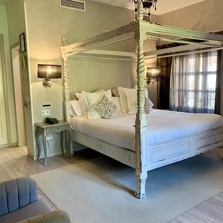 Akla Palacio Torre De Ruesga Hotel Valle (Ruesga)