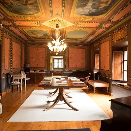 Hotel Akla Palacio Torre De Ruesga Valle (Ruesga)