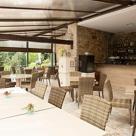 Akla Palacio Torre De Ruesga 4*