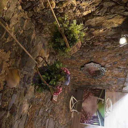 Akla Palacio Torre De Ruesga Valle (Ruesga)