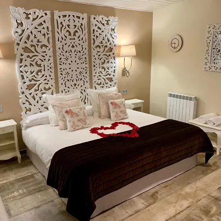 Akla Palacio Torre De Ruesga 4* Valle (Ruesga)