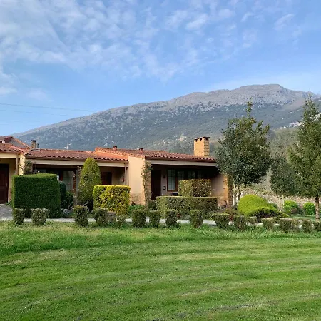 Akla Palacio Torre De Ruesga 4* Valle (Ruesga)