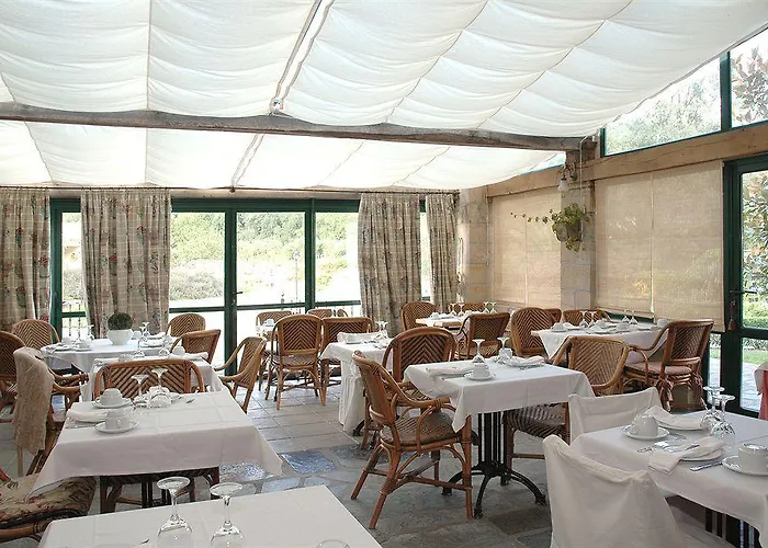 Palacio Torre De Ruesga 4* Valle (Ruesga)