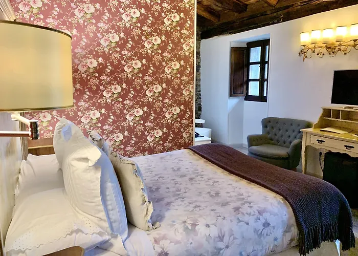 Akla Palacio Torre De Ruesga מלון