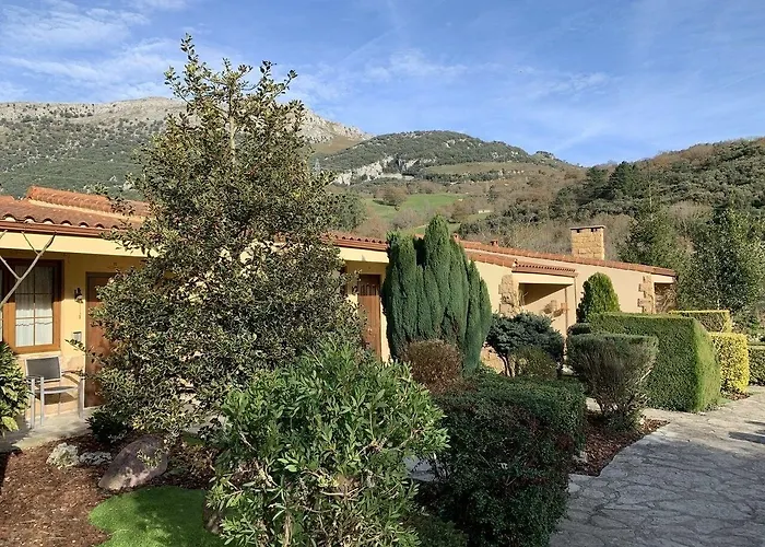 Akla Palacio Torre De Ruesga מלון 4*