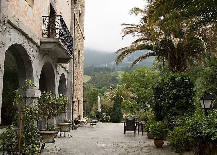 Palacio Torre De Ruesga Hotel Valle (Ruesga)