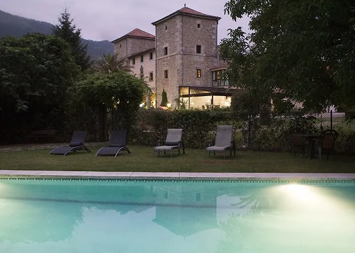 Hotel Palacio Torre De Ruesga 4*