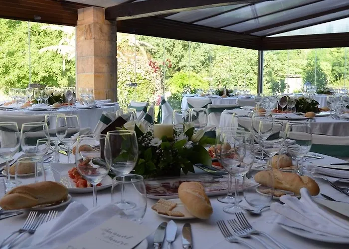 Hotel Akla Palacio Torre De Ruesga Valle (Ruesga)