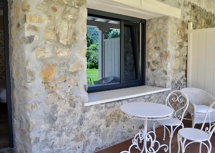 Akla Palacio Torre De Ruesga מלון