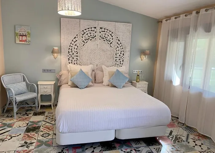 Hotell Akla Palacio Torre De Ruesga 4*